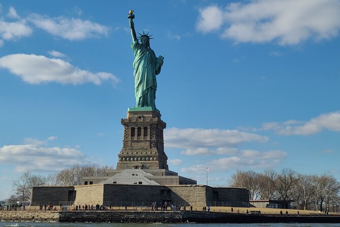60-Minute Statue of Liberty Sightseeing Cruise - Quick takeaways before you go