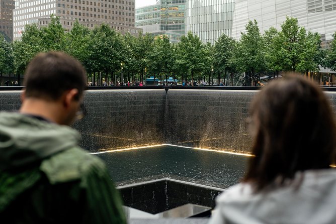 9/11 Memorial and Ground Zero Walking Tour with Optional 9/11 Museum - Start at 209 Broadway: quick orientation before you face the pools