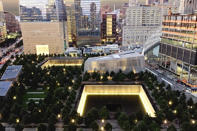 9/11 Memorial, Ground Zero Tour with Optional 9/11 Museum Ticket - St. Paul’s Chapel and FDNY sites: the responder focus