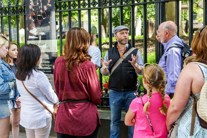 9/11 Memorial, Ground Zero Tour with Optional 9/11 Museum Ticket - Pacing, walking, and the small logistics that can make or break it