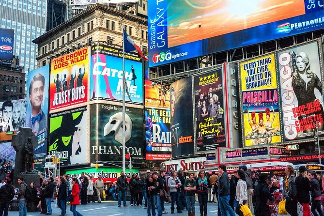 Broadway and Times Square Insider Tour with Theater Professional - Why this tour works: Broadway stories without the heavy script