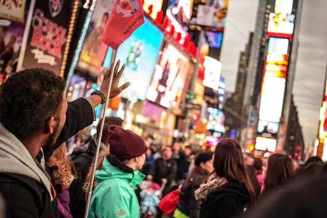 Broadway and Times Square Insider Tour with Theater Professional - Stop 3: Broadway Theatre from the outside, with a dreamer’s lens