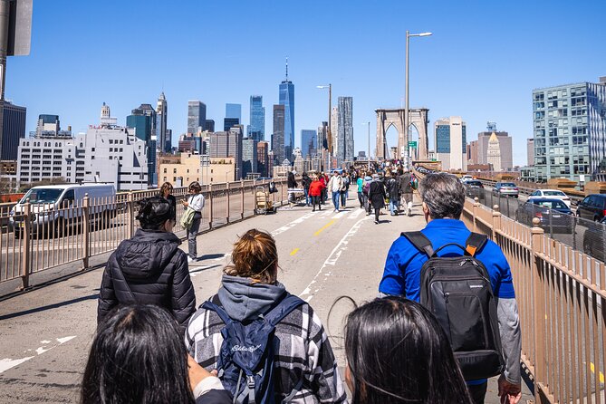 Brooklyn Bridge & DUMBO Food Tour: Local Eats & Landmarks - Start in Brooklyn Heights: old stones, new eats