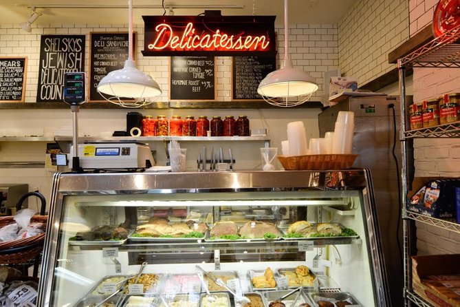 Brooklyn Food Walking Tour: Local Eats & Family‑Run Shops - Stop 4 in Brooklyn Heights (Atlantic Avenue): A Middle Eastern Bakery Moment