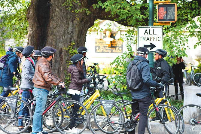 Central Park NYC Highlights Small-Group Bike Tour - Shakespeare Garden and the Swedish Cottage Marionette Theatre