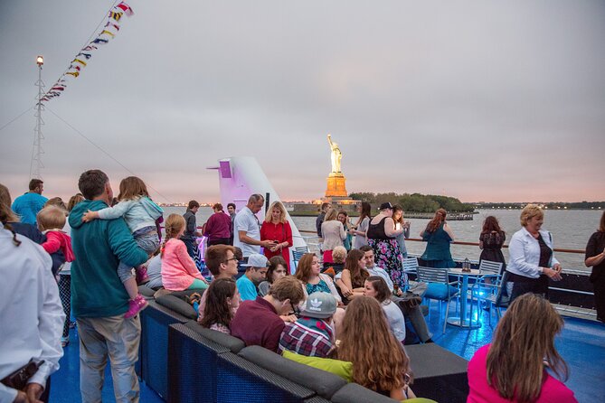 City Cruises New York: Signature Dinner Cruise - Buffet dinner that actually fills you up