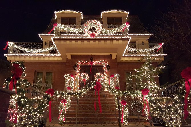 Dyker Heights Brooklyn Christmas Lights Tour - Quick take: what matters most