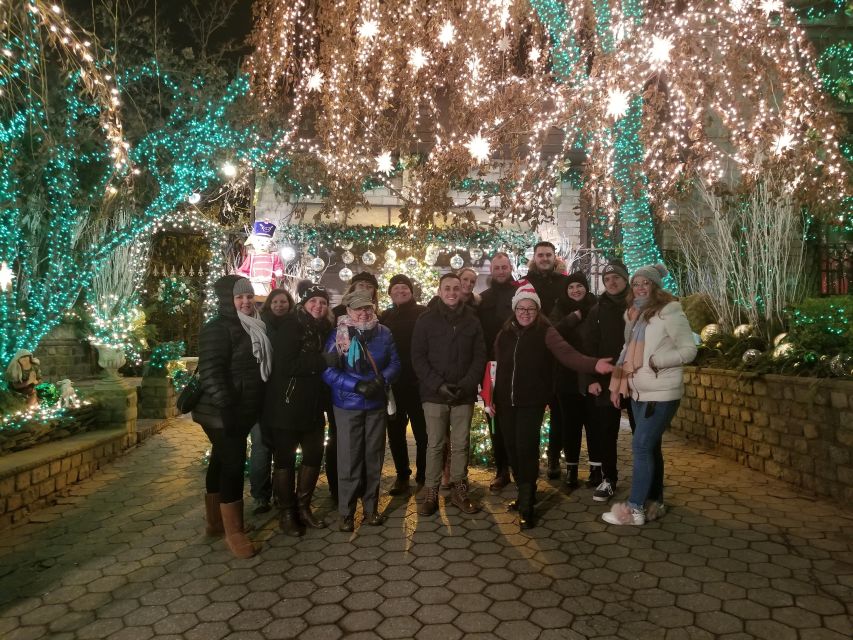 From Manhattan: 4-Hour Brooklyn Christmas Magic Tour - Photo and Clothing Tips That Actually Matter