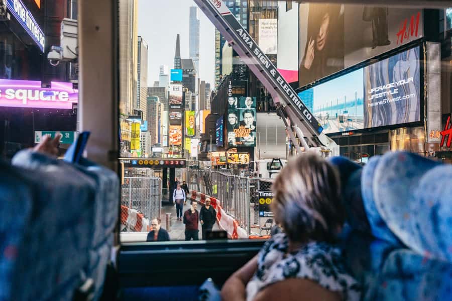From Manhattan: Full-Day NYC Boroughs and Coney Island Tour - Brooklyn Stops: Williamsburg and Crown Heights in One Day