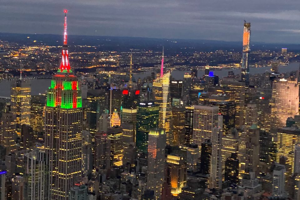 From New Jersey: New York City Skyline Tour - The flight route: what you actually see above Newark to Manhattan