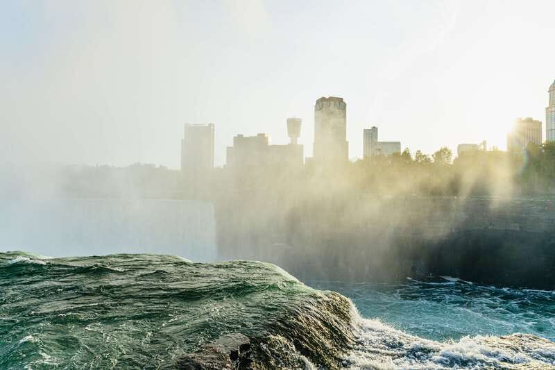 From New York City: Niagara Falls One Day Tour - Night Light Show and Fireworks Timing: How to Choose Your Departure