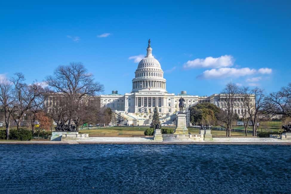 From NYC: Washington Highlights Guided One Day Tour - The Memorial Park circuit: Korean War, Vietnam, Lincoln, and the WWII/Washington view lines