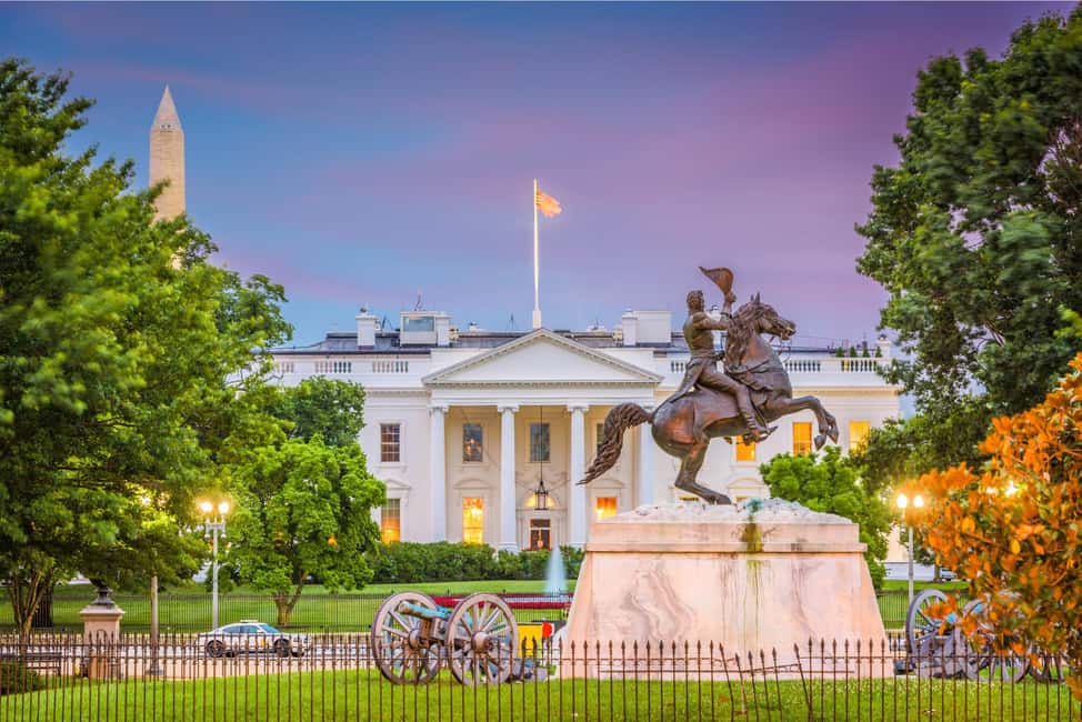 From NYC: Washington Highlights Guided One Day Tour - The White House gardens and the Capitol photo moment
