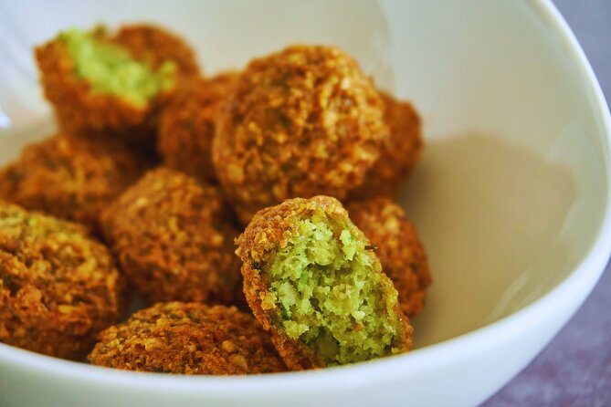Greenwich Village Food Tour | Tasty Tours NYC - Washington Square Park and Mamoun’s Falafel: the neighborhood swing