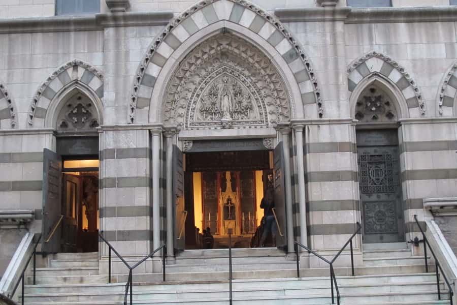 Harlem: Central Harlem Sunday Gospel with Locals - Inside the Church: How the Service Works and What to Do as a Guest