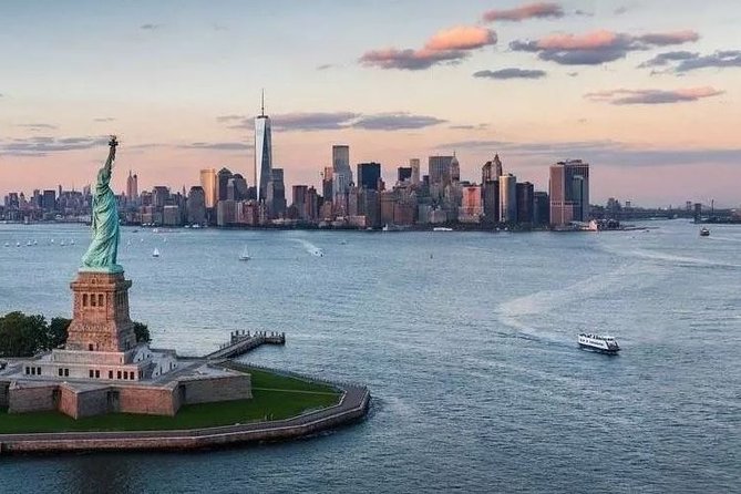 Manhattan Sky Tour: New York Helicopter Flight - Who this helicopter flight suits best