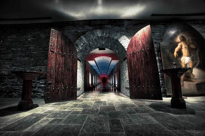 New York Catacombs by Candlelight - Key things to know before you go