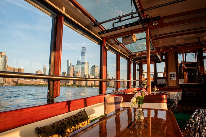 New York City Sunset Cruise on a Yacht - Stop 3: Hudson River and Ellis Island for a historic-feeling harbor pass