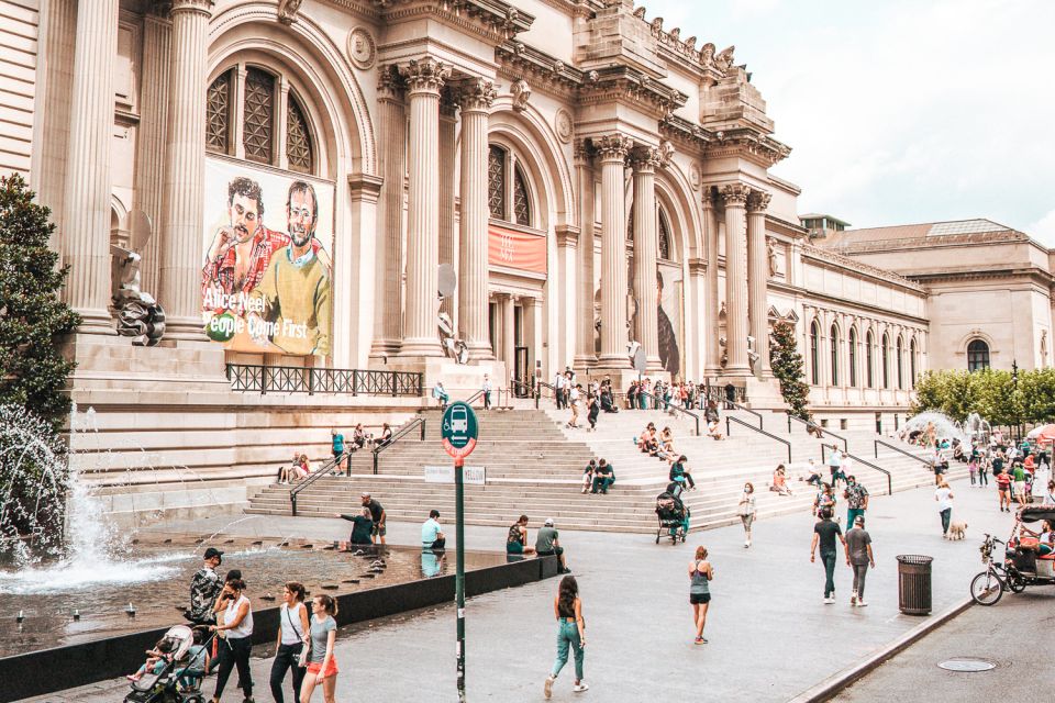 New York: Hop-on Hop-off Sightseeing Tour by Open-top Bus - Uptown Loop: Museum Mile, Frick Collection, The Met, and Midtown icons