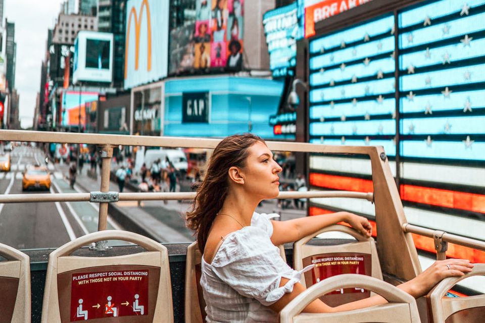 New York: Hop-on Hop-off Sightseeing Tour by Open-top Bus - What can go wrong: crowds, frequency gaps, and detours