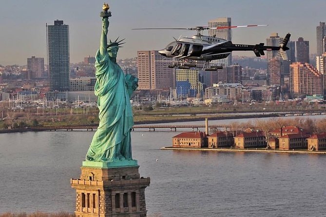 New York Manhattan Scenic Helicopter Tour - Price and fees: is $279 worth it for your trip?