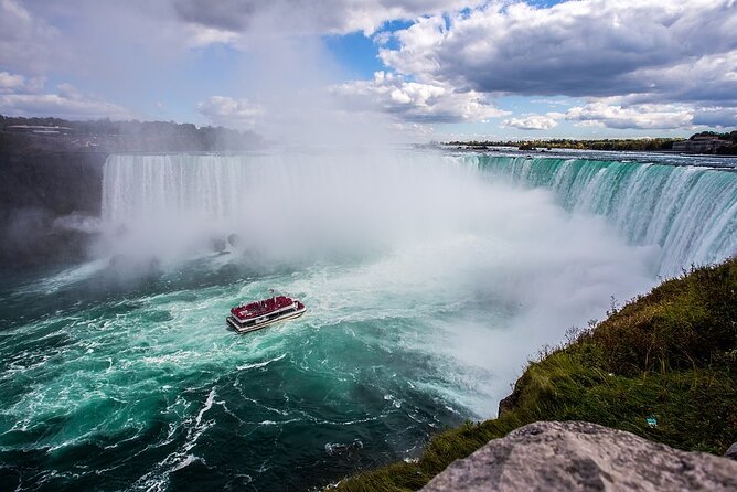 Niagara Falls 1 Day Tour from NYC with Maid of the Mist Boat Ride - Food, Rest Stops, and the “Long Bus” Part You Can’t Ignore