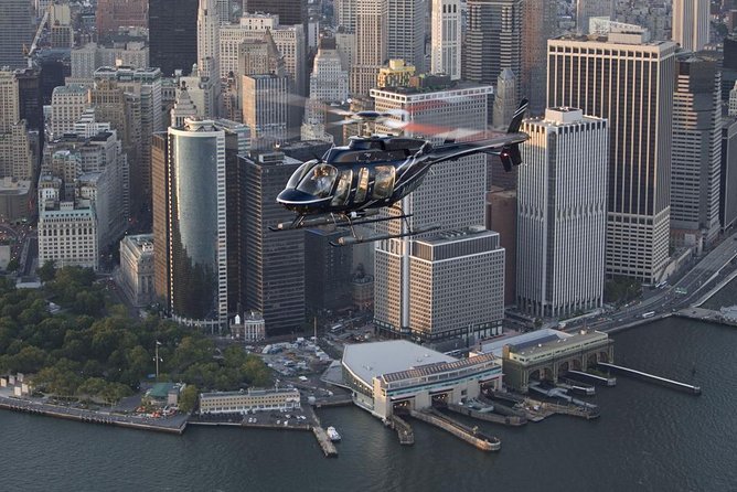 NY Helicopter Tour: Manhattan & Brooklyn (Heliport Fees Incl.) - What the staff and pilot experience usually feel like
