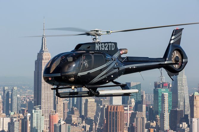 NY Helicopter Tour: Ultimate NYC Sightseeing (Heliport fees Incl) - Photo Strategy for a Shared Flight With a Tight Schedule