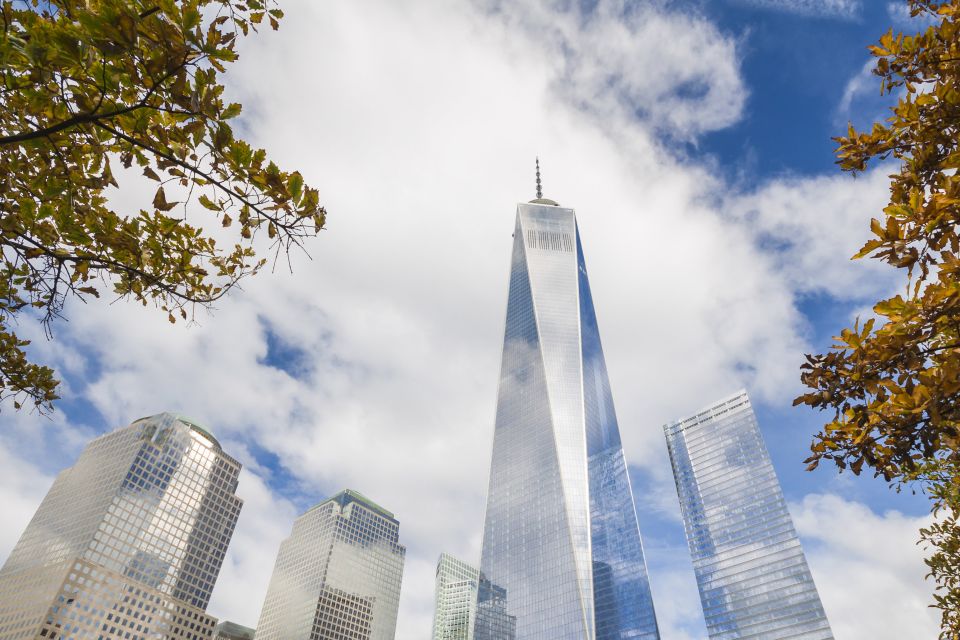 NYC: 9/11 Memorial Tour and Optional Observatory Ticket - One World Observatory Upgrade: Sky Pod to Wide Manhattan Views
