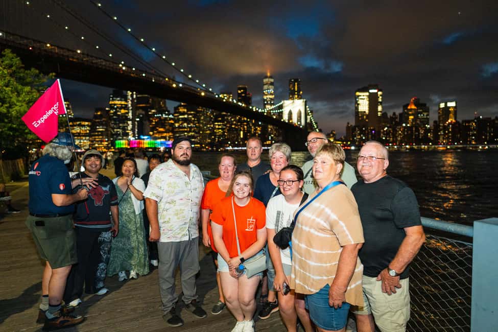 NYC at Night: 3-Hour Luxury Bus Tour of Top Highlights - Manhattan Bridge Views and the Lower Manhattan Wow Factor