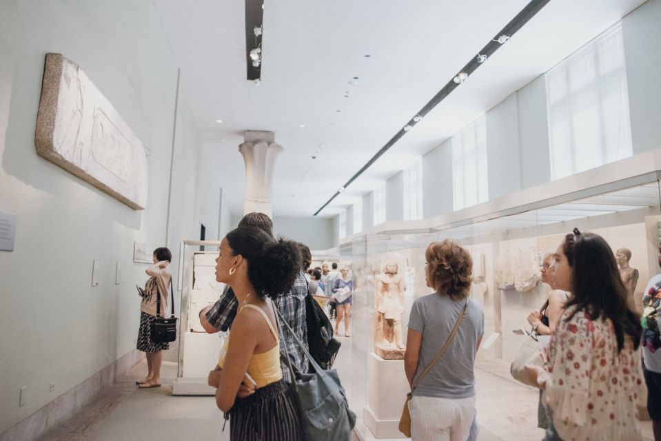 NYC: Best of the Metropolitan Museum Guided Tour - Papua New Guinea exhibits and the story behind Bisj poles