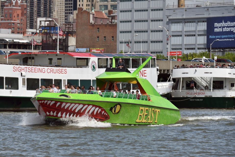 NYC: Circle Line Speedboat Skip the Box Office Ticket - Crew Energy and Photo Moments: Captain Style Matters