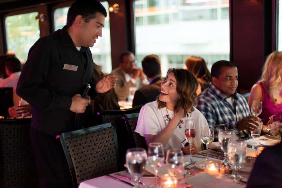 NYC: City Cruises Brunch, Lunch, or Dinner Buffet Cruise - Pier 61 to the Hudson and East River: Why This Cruise Works