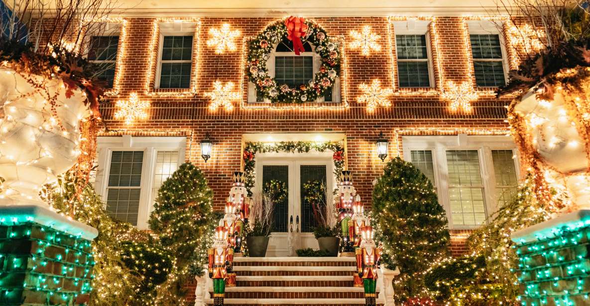 NYC: Dyker Heights Christmas Lights & Skyline View Bus Tour - Key things that make this Dyker Heights tour worth it