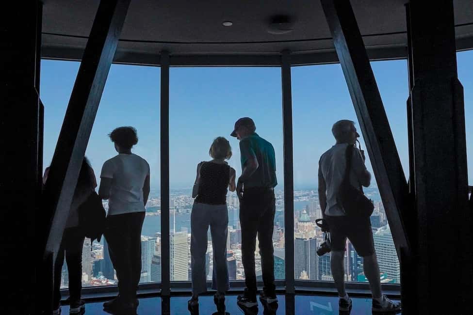 NYC: Empire State Building Express Tickets – Skip the Line - Inside the Building: Galleries, a 2-Story Model, and Movie Fame