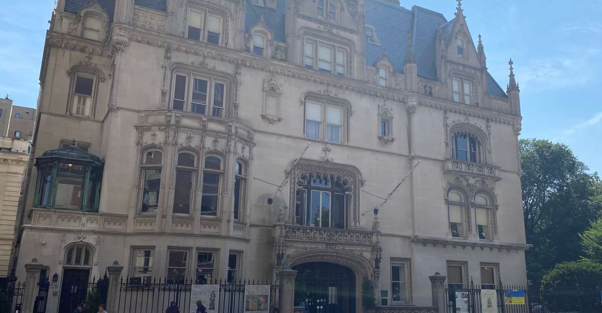 NYC: Gilded Age Mansions Guided Tour - 972 Fifth Avenue entry: the moment it becomes real