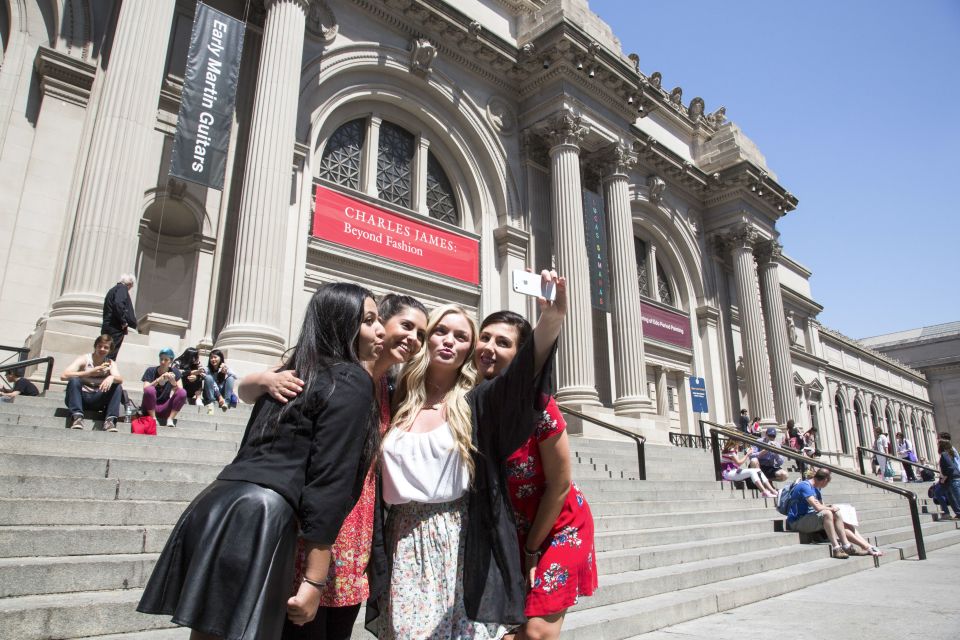 NYC: Gossip Girl Sites Bus Tour - Price and Seat Reality: Is $319 Worth Two Hours?