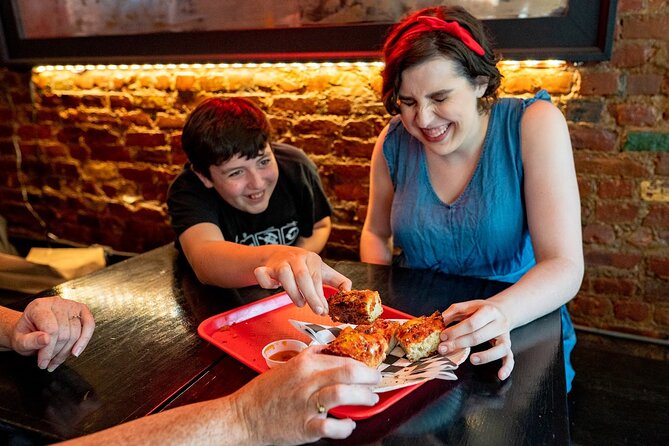 NYC: Greenwich Village Food Tour with 6 Locals Favorites Dishes - Greenwich Village Food Tour With Six Locals Favorites: How the Experience Works