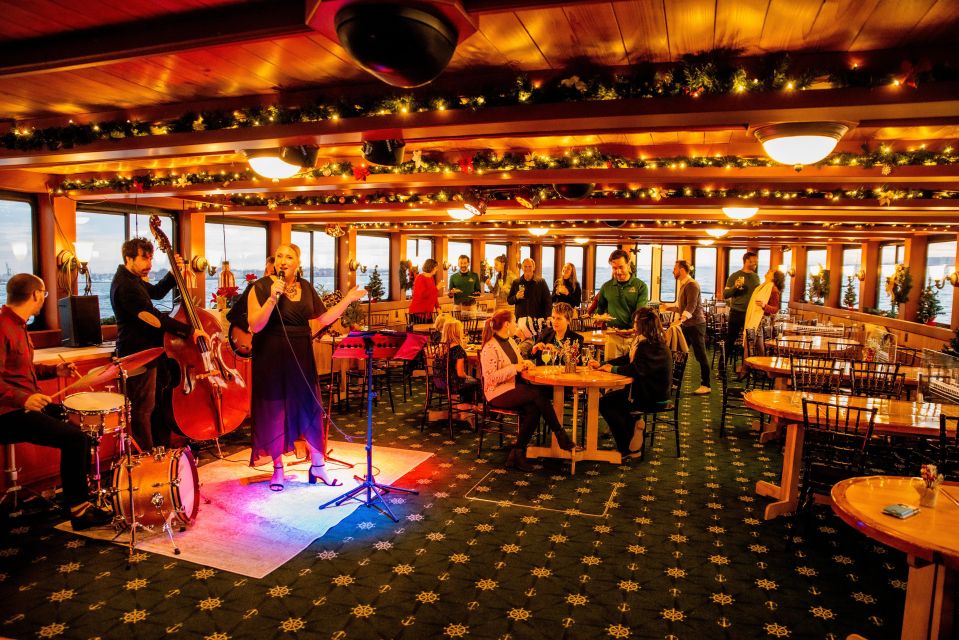NYC: Holiday Yacht Cruise with Jazz, Cocoa & Carols - Live Jazz and Carols: Christmas Music, Not Just Background Noise