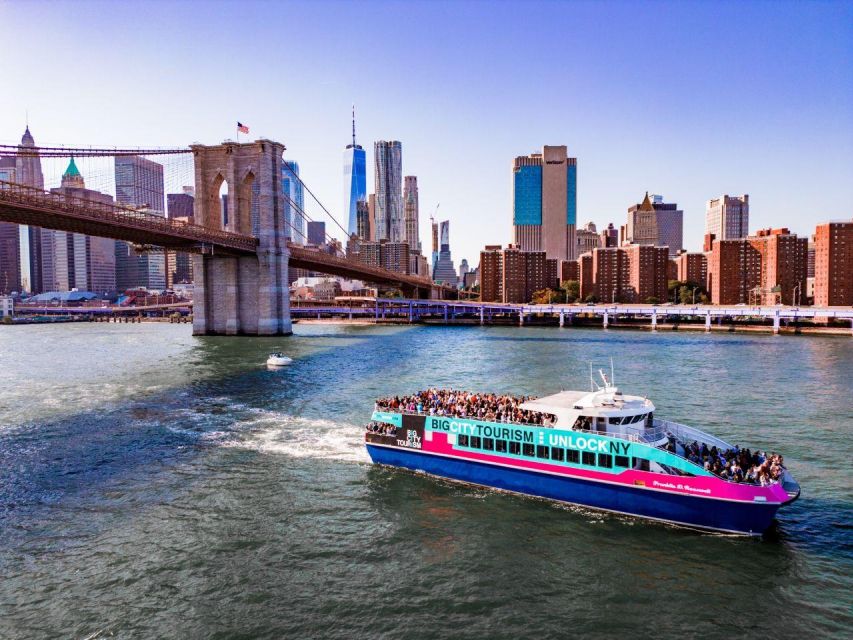 NYC: Manhattan & Statue of Liberty Cruise with Shuttle Bus - Manhattan Skyline Highlights: One World Trade Center and Empire State Building