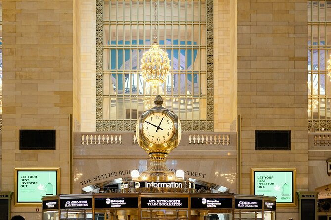 NYC: Official Grand Central Terminal Tour - Pershing Square: seeing the world’s largest Tiffany clock in minutes