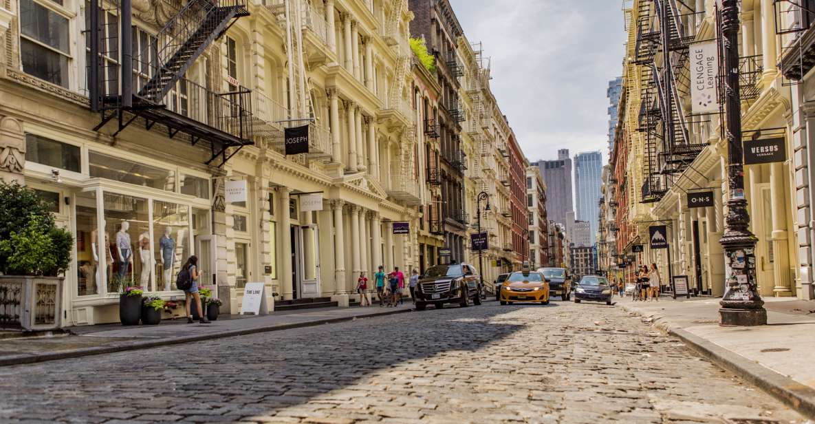 NYC: SoHo, Little Italy, and Chinatown Guided Tour - The Brooklyn Bridge Stop: Why It’s More Than a Photo