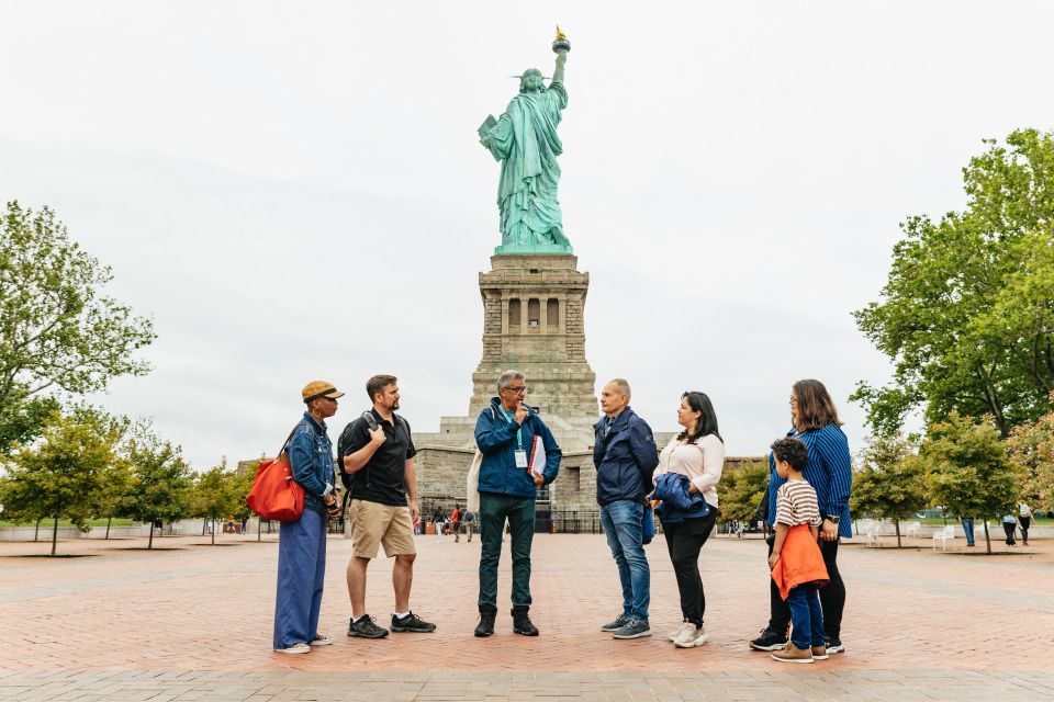 NYC: Statue of Liberty and Ellis Island Guided Tour - Starting at 1 Bowling Green: why the tour begins where it should