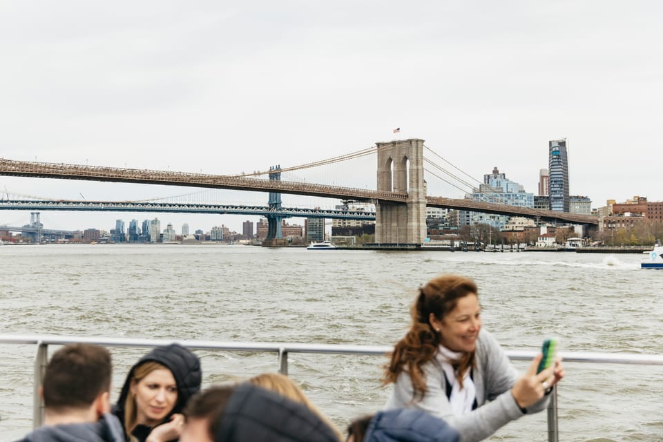 NYC: Statue of Liberty Express Skip-the-Box-Office Cruise - Getting the best seats and photos in a 50-minute window