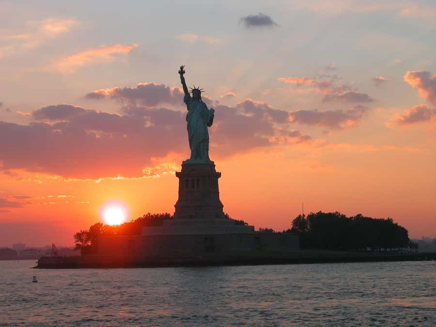NYC: Statue of Liberty Sunset Cruise Skip-the-Line Ticket - Music, Audio Guide, and the Level of Spoken Narration