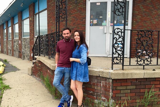 NYC The Sopranos Iconic Filming Locations Bus Tour - Bada Bing and the booth moment: why this stop hits hardest