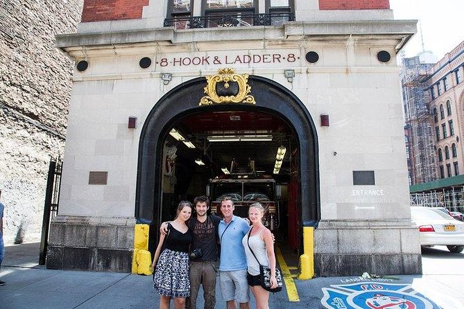 NYC TV & Movie Locations Bus Tour – Friends, Seinfeld & More - Stop by stop: what you’ll actually get at each location