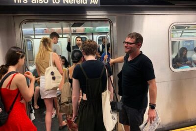 NYC Underground Subway Walking Tour - Municipal Building Stop: Where Planning and Power Meet Tunnels
