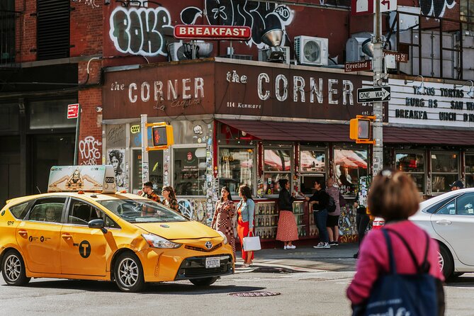 SoHo, Little Italy, and Chinatown NYC Guided Walking Tour - SoHo Cast-Iron Architecture, Cobblestones, and the Haughwout Building