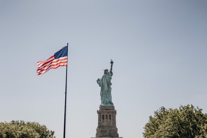 Statue of Liberty and Ellis Island Guided Tour with Ferry - Ellis Island Immigration Museum: audio guide included for a reason